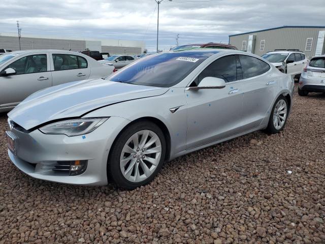 Tesla Model s (2017)