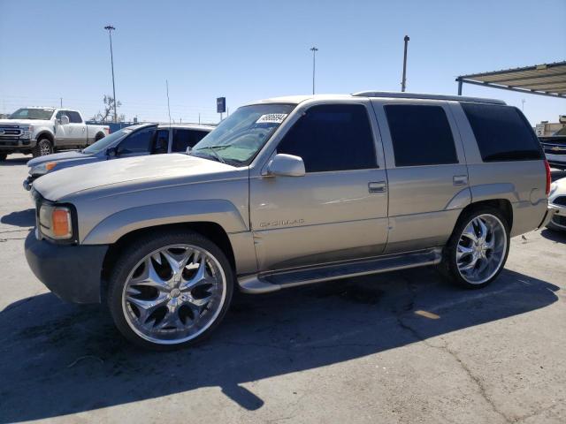 Cadillac Escalade (2000)