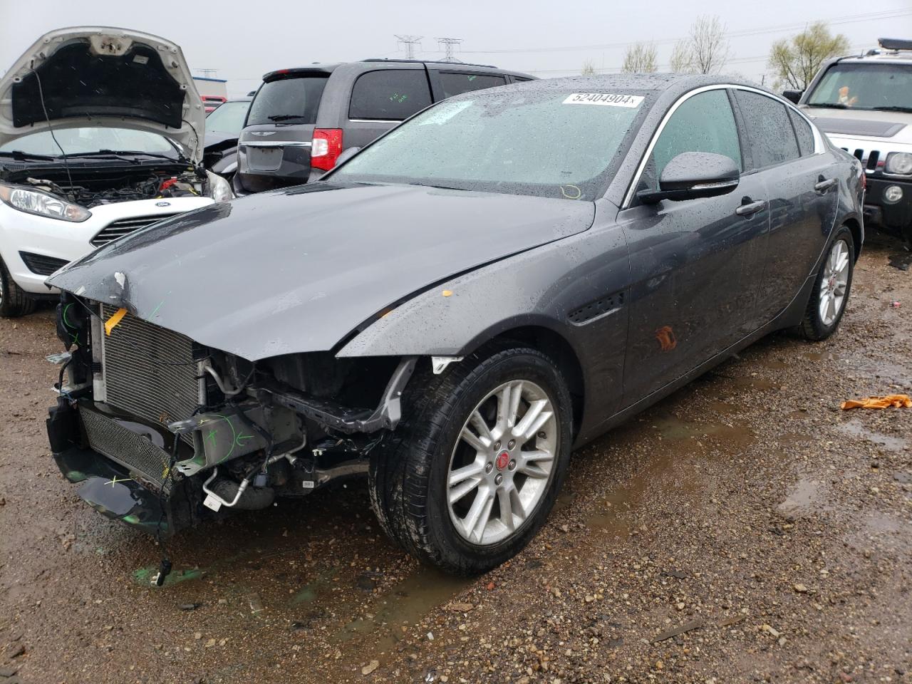 Jaguar Xe (2017)