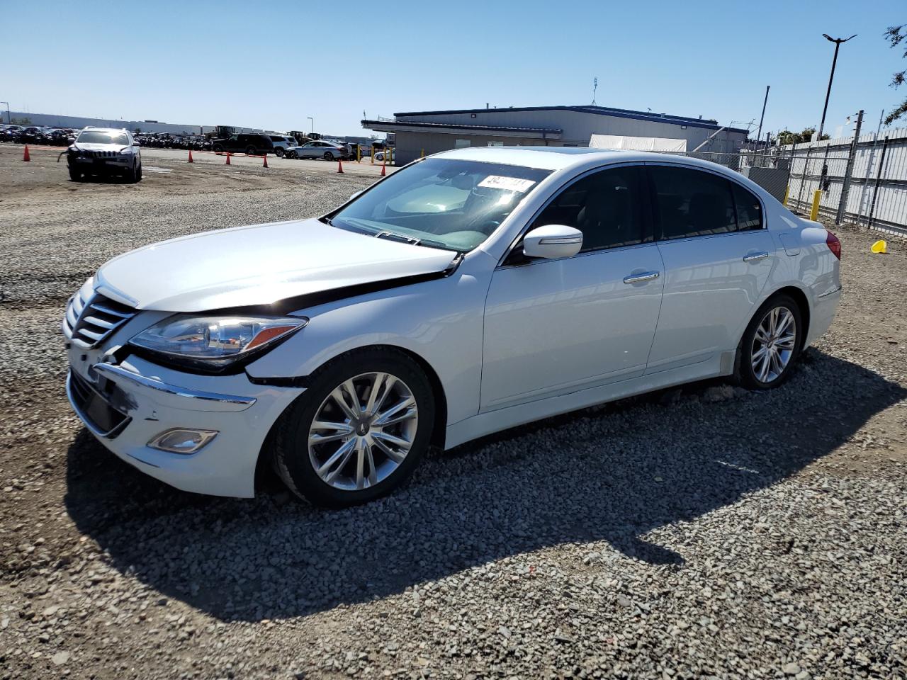 Hyundai Genesis (2013)