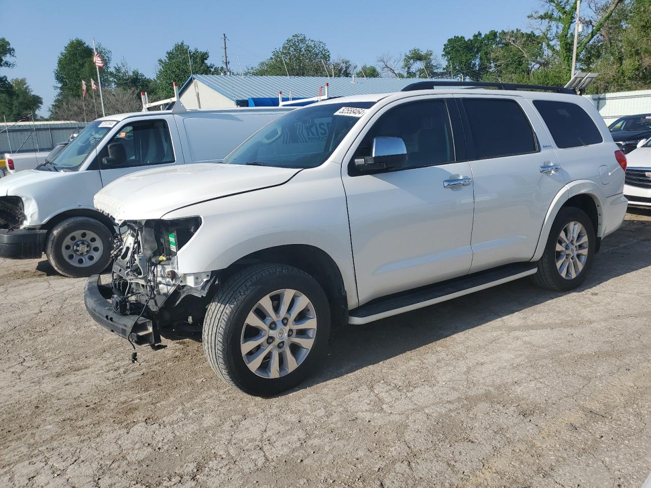 Toyota Sequoia (2015)