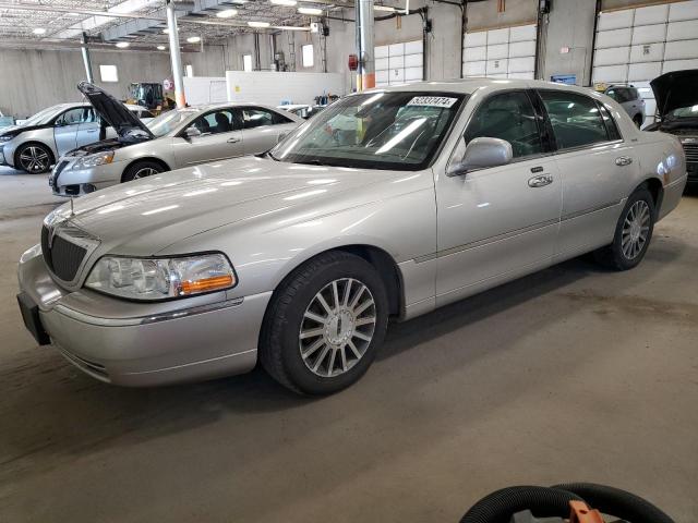 Lincoln Towncar (2003)