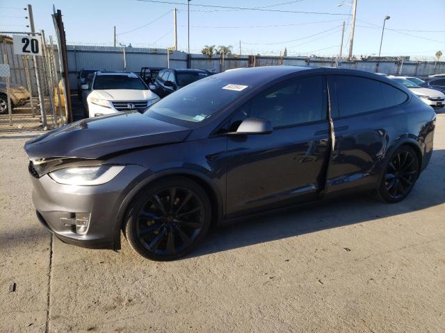 Tesla Model x (2018)