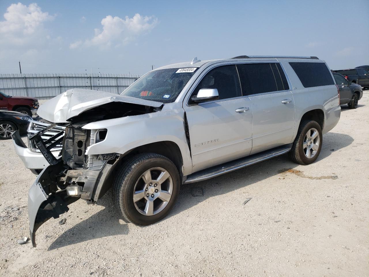 Chevrolet Suburban (2016)