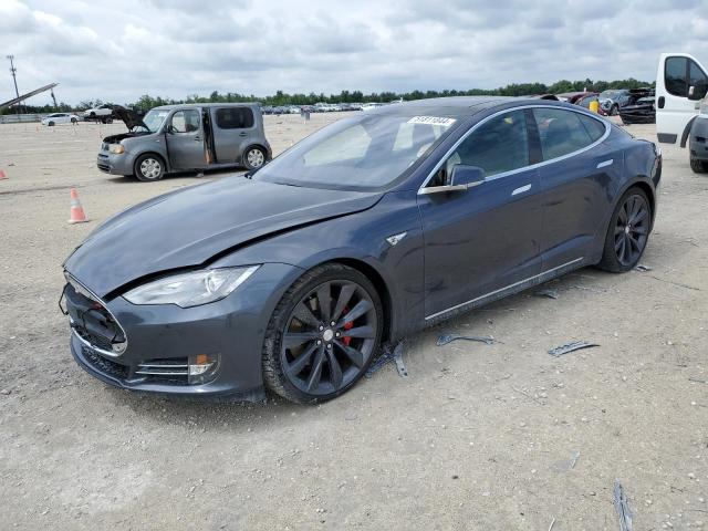Tesla Model s (2014)
