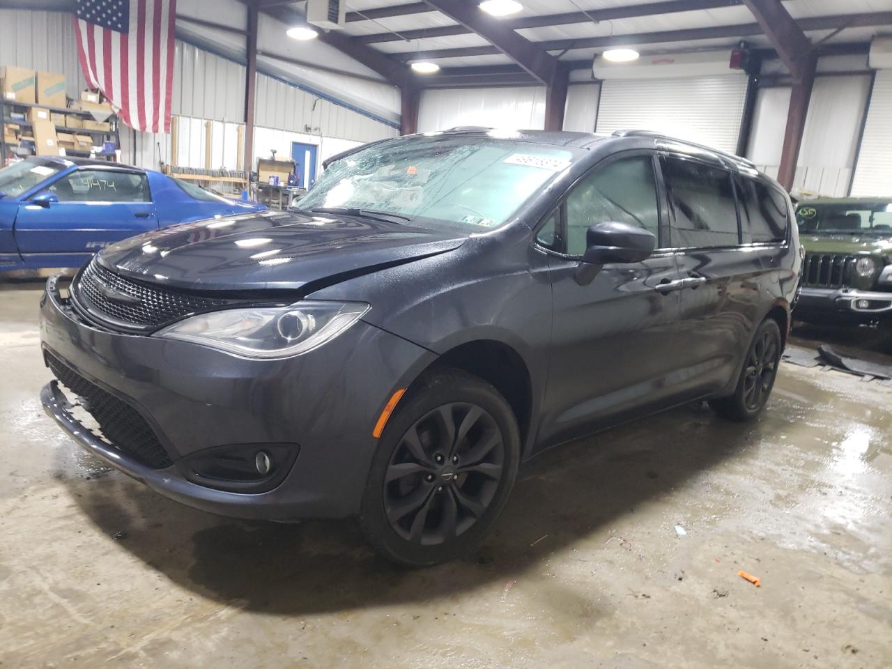 Chrysler Pacifica (2019)