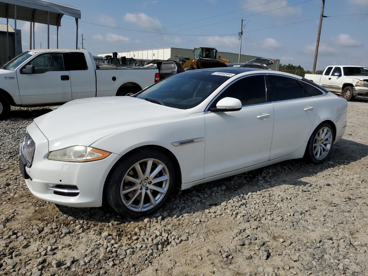 Jaguar Xj (2013)