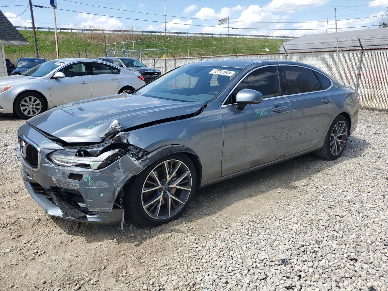 Volvo S90 (2018)