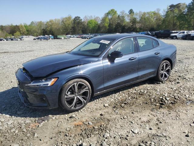 Volvo S60 plus (2023)