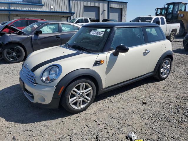 Mini Cooper (2012)