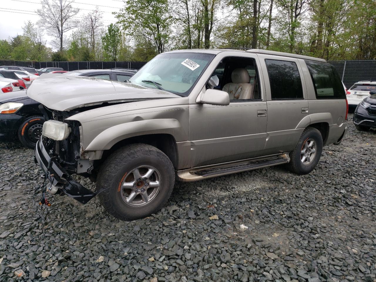 Cadillac Escalade (2000)