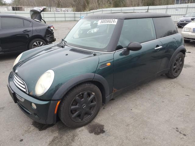 Mini Cooper (2006)