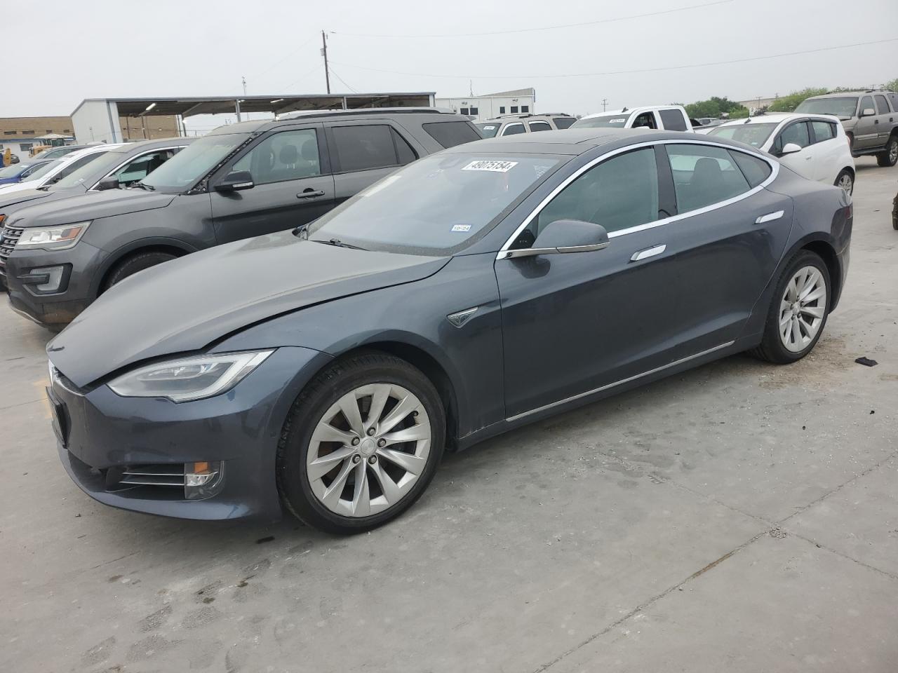 Tesla Model s (2016)