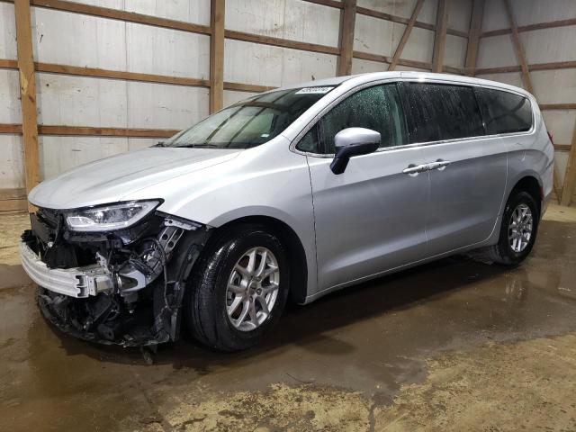 Chrysler Pacifica (2023)