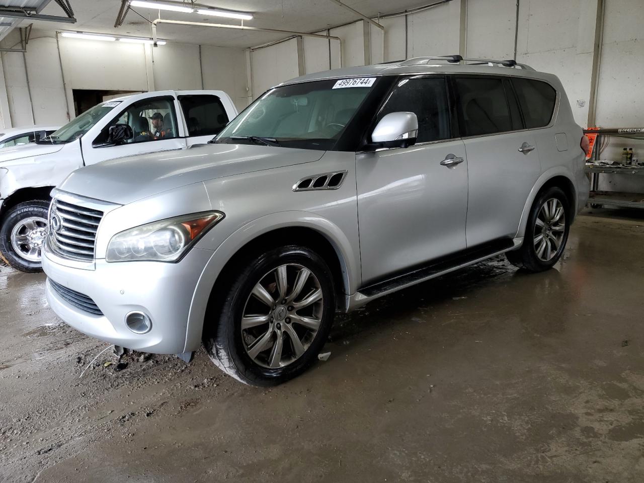 Infiniti Qx56 (2012)