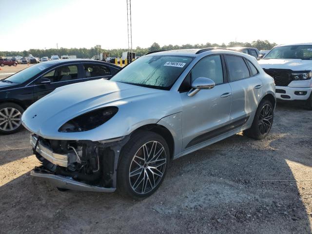 Porsche Macan base (2023)