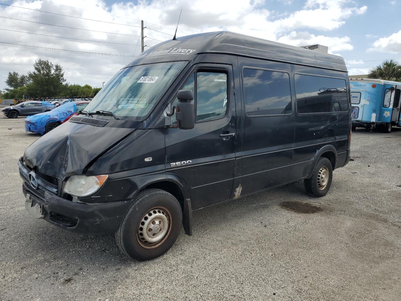 Dodge Sprinter (2005)