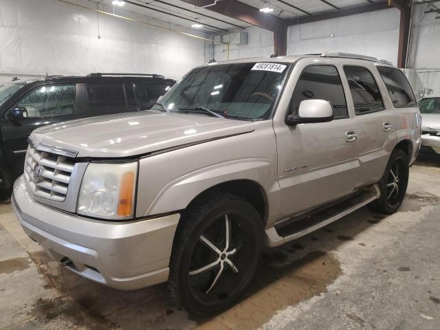 Cadillac Escalade (2004)