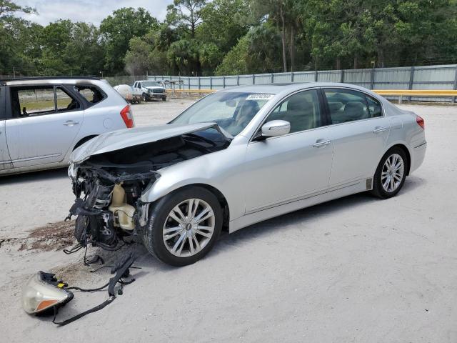 Hyundai Genesis (2013)