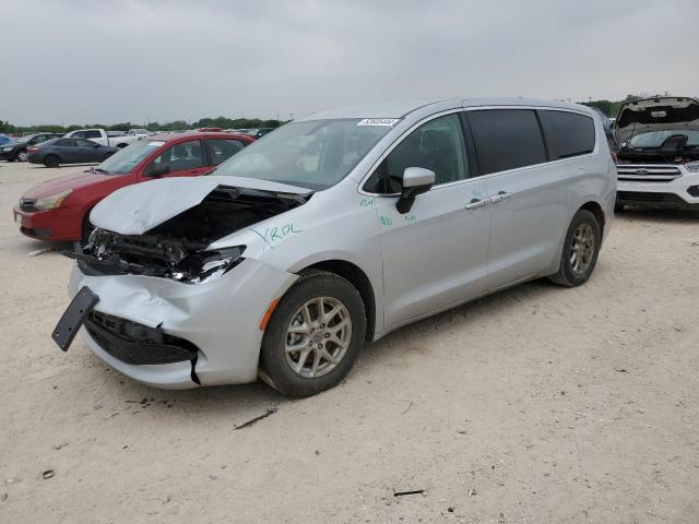 Chrysler Voyager lx (2022)