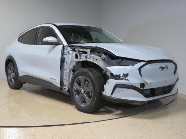 Ford Mustang ma (2022)