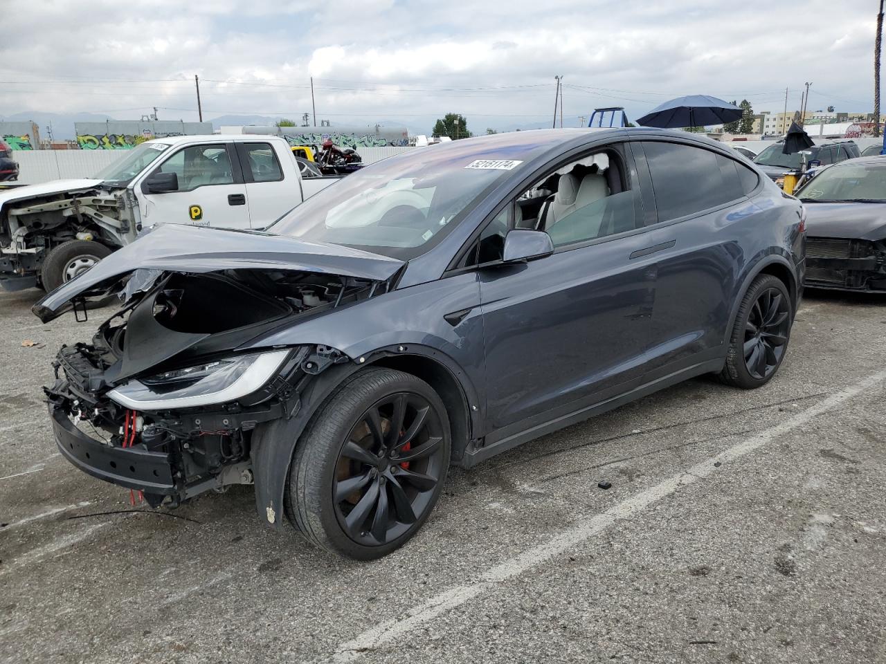 Tesla Model x (2019)