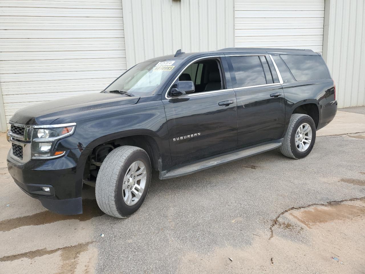 Chevrolet Suburban (2015)