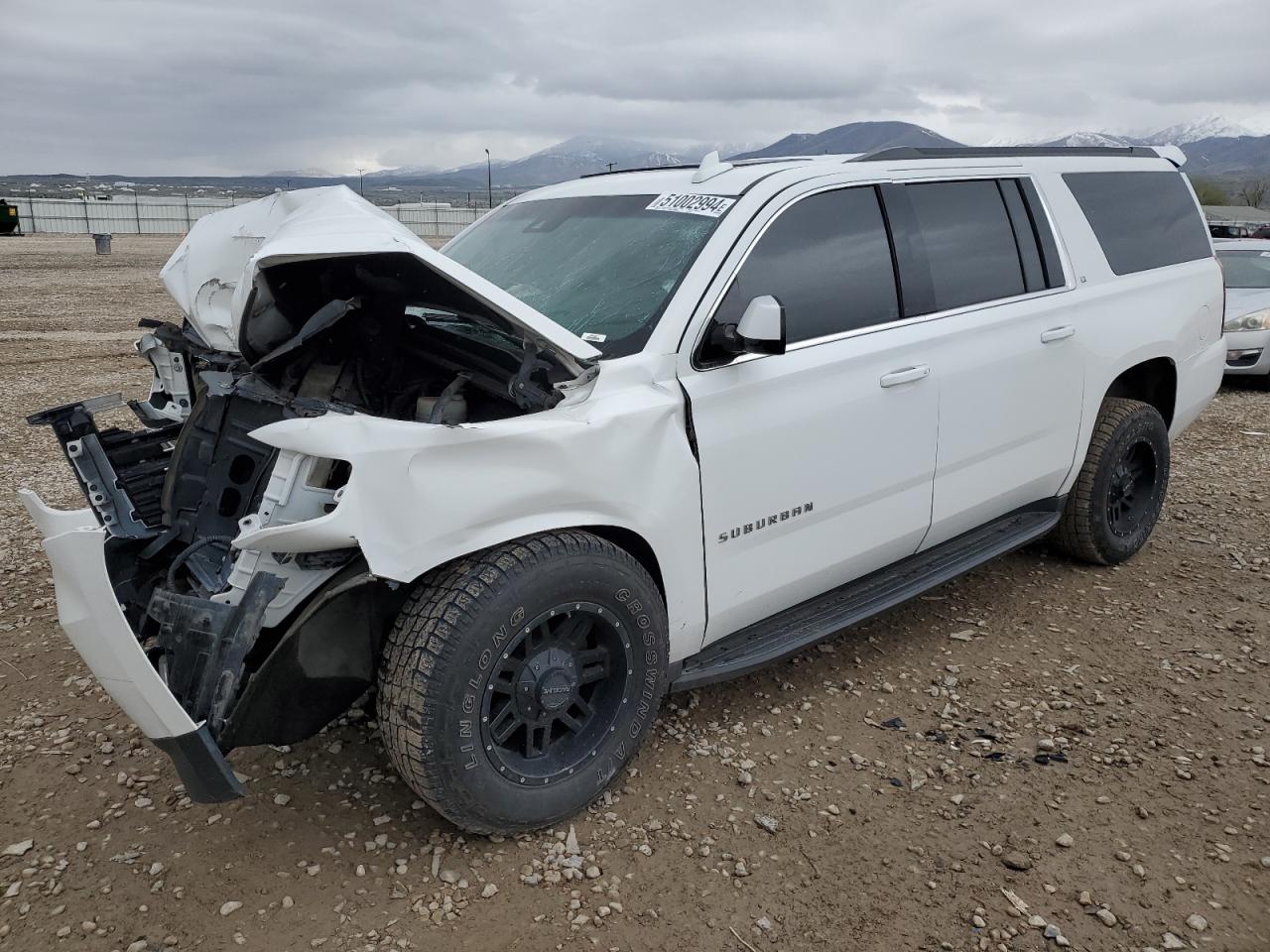 Chevrolet Suburban (2016)