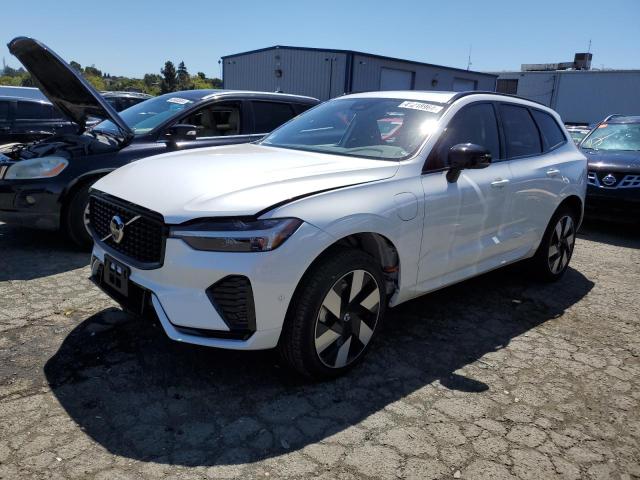 Volvo Xc60 plus (2024)