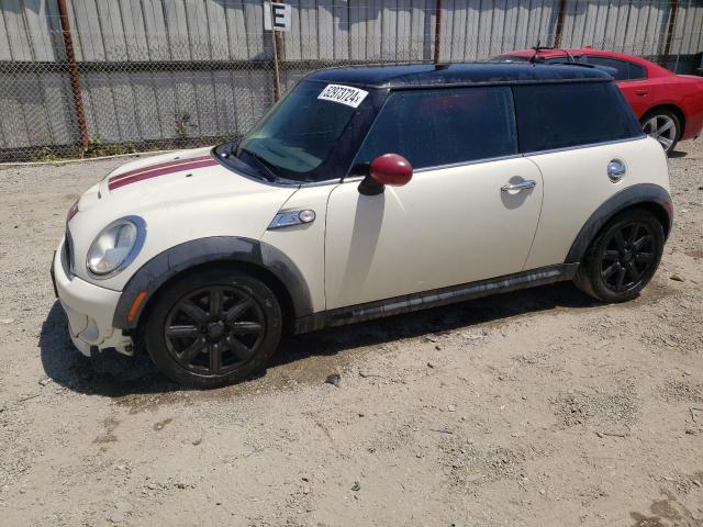 Mini Cooper (2012)