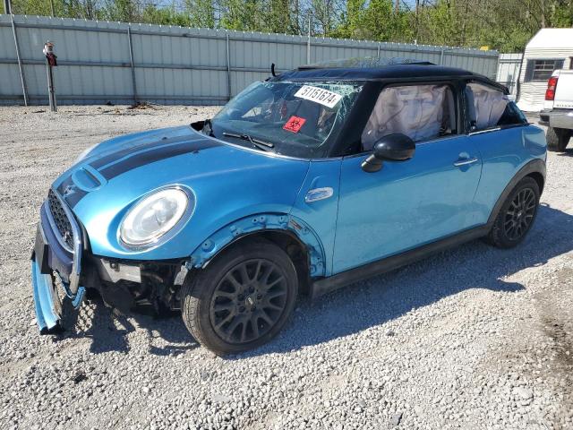 Mini Cooper (2015)