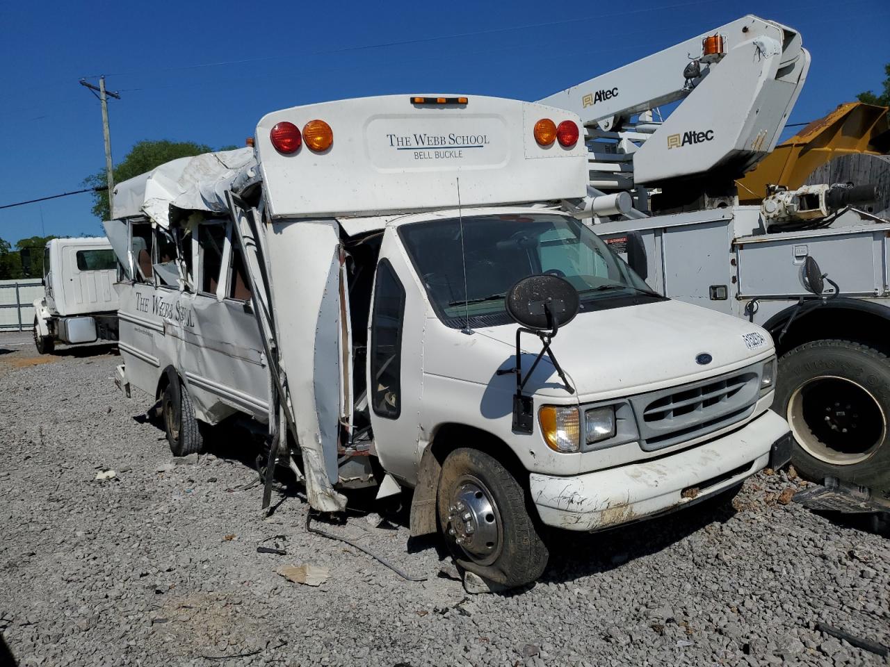 Ford Econoline (2000)
