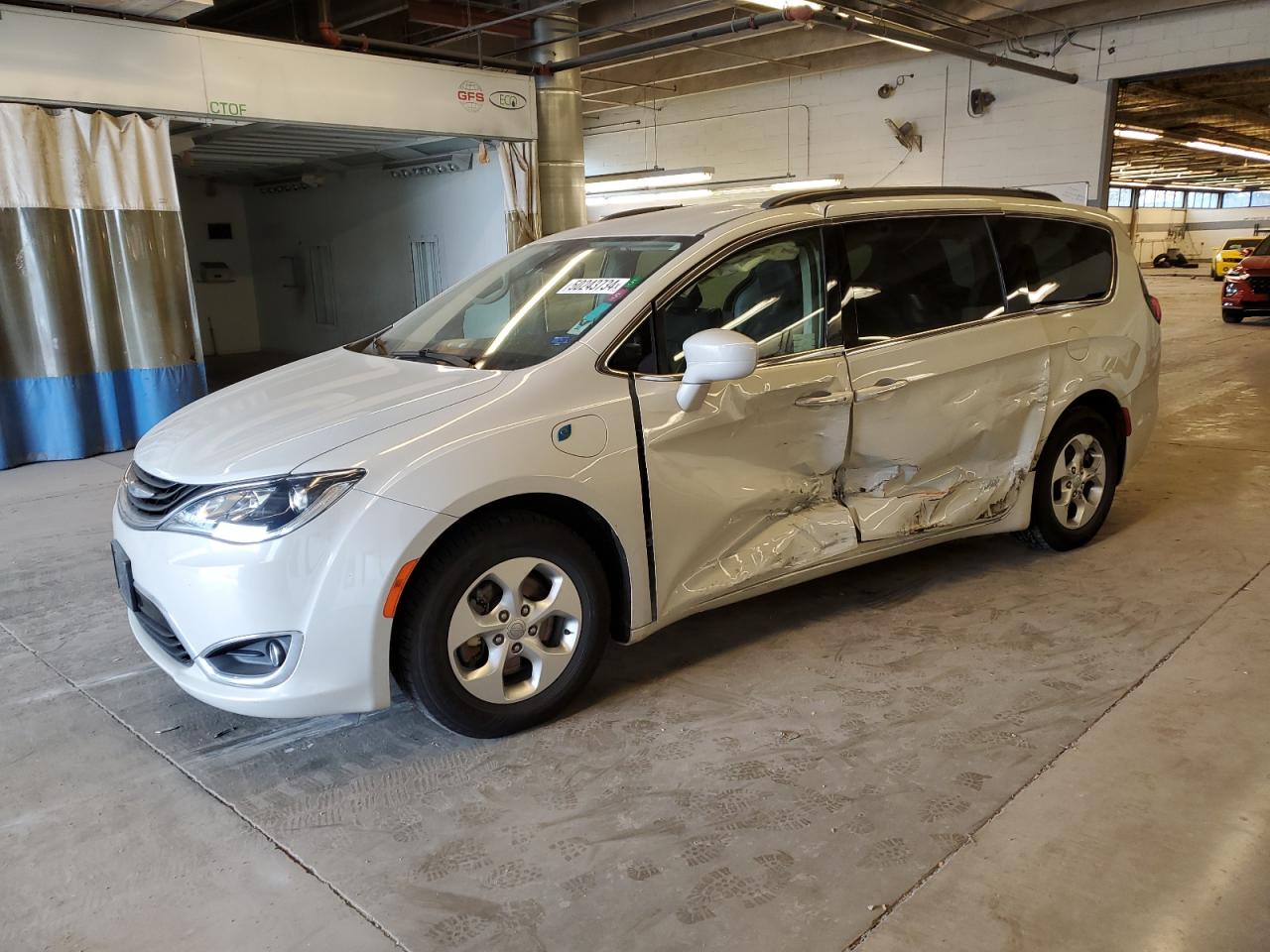 Chrysler Pacifica (2017)