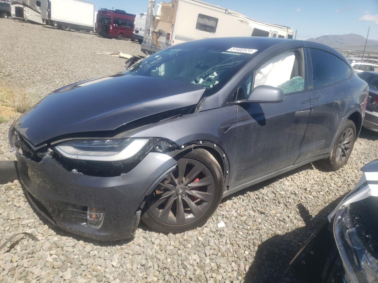 Tesla Model x (2021)