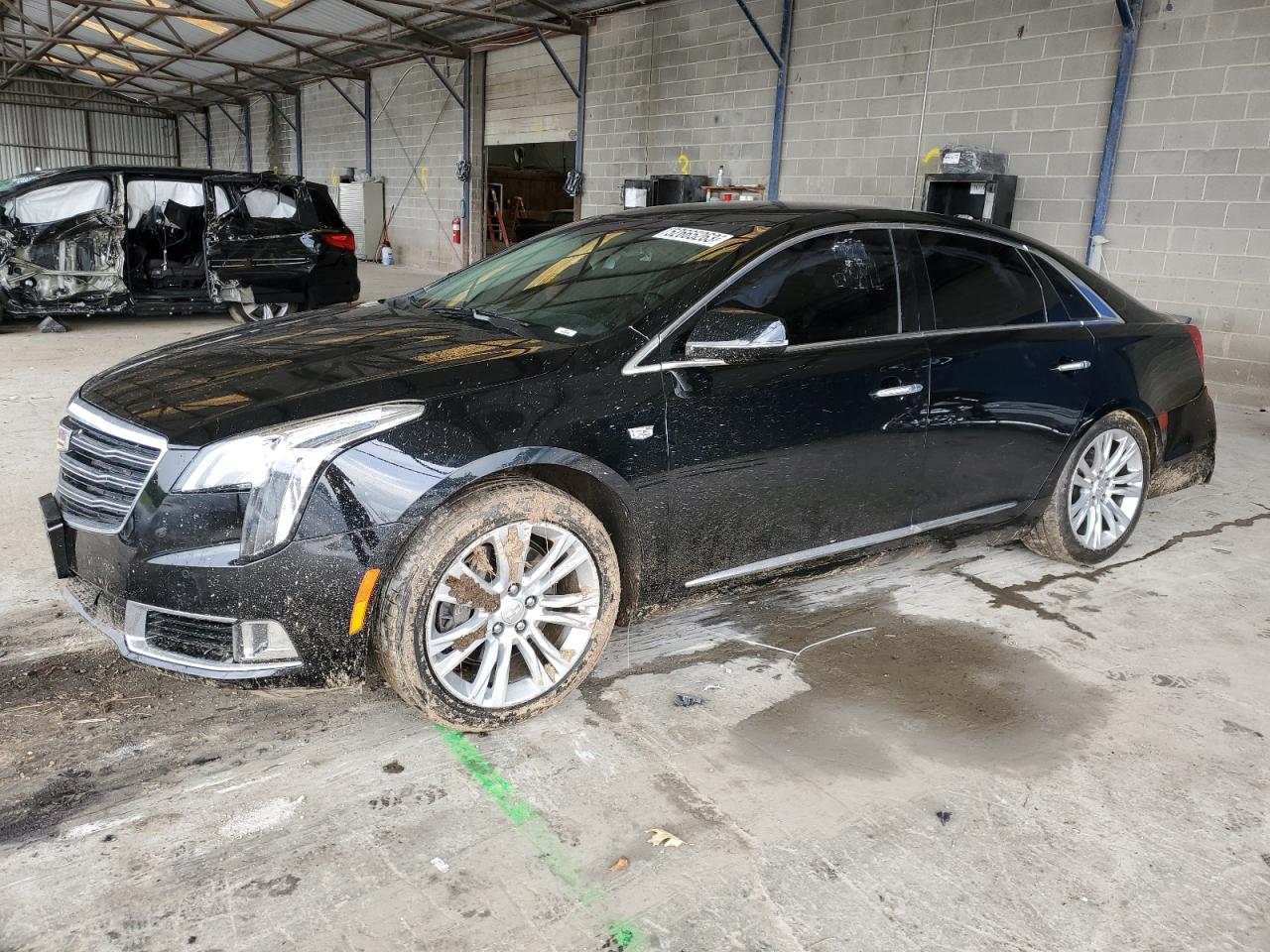 Cadillac Xts luxury (2019)