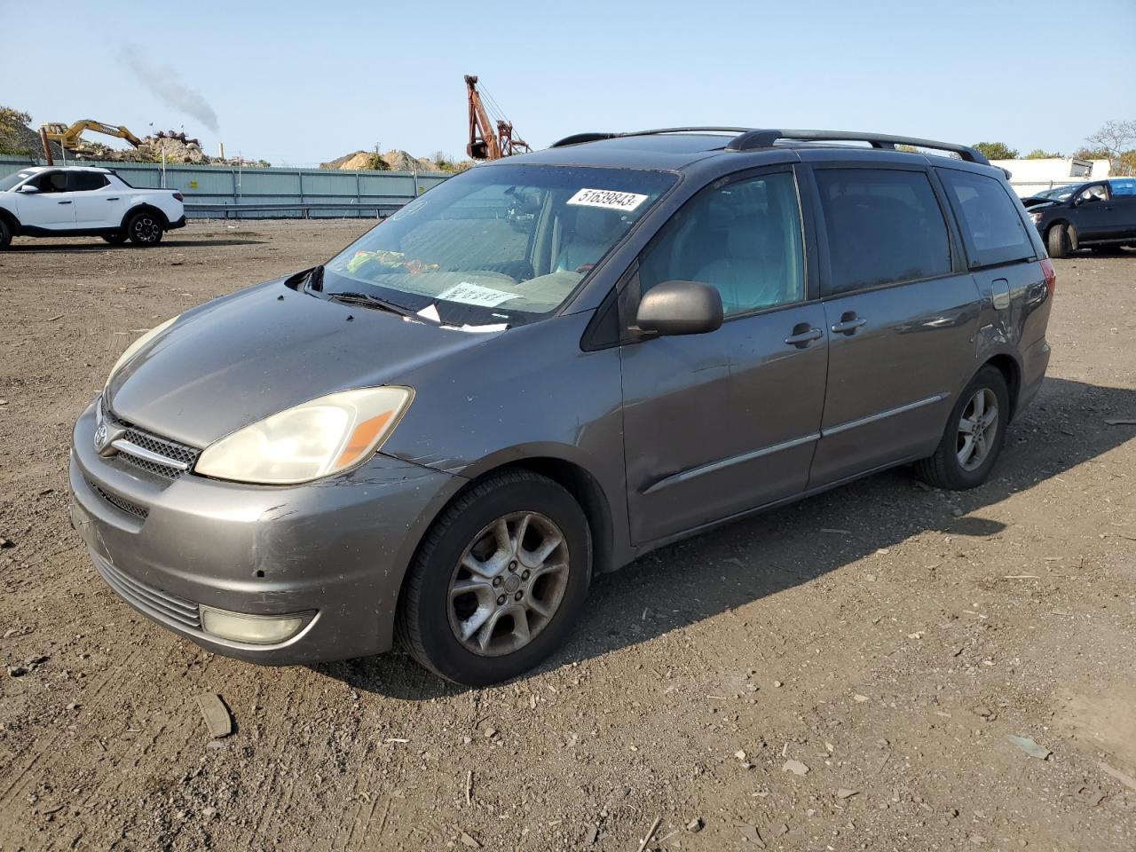 Toyota Sienna (2004)