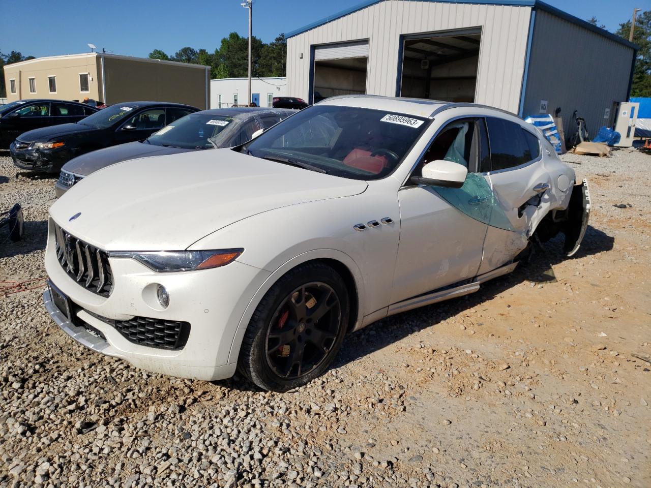 Maserati Levante (2017)