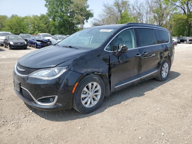 Chrysler Pacifica (2017)