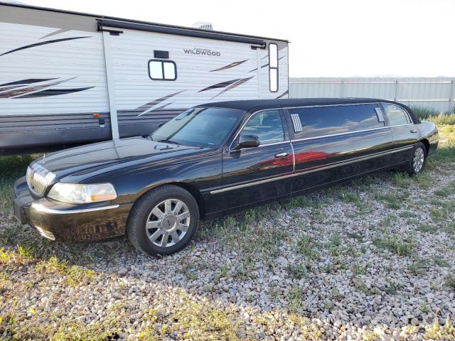 Lincoln Towncar (2005)