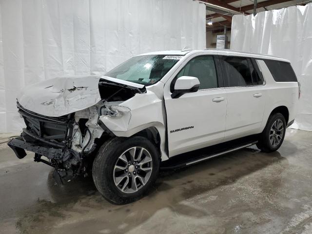 Chevrolet Suburban (2022)