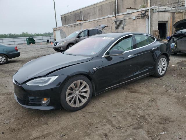 Tesla Model s (2019)