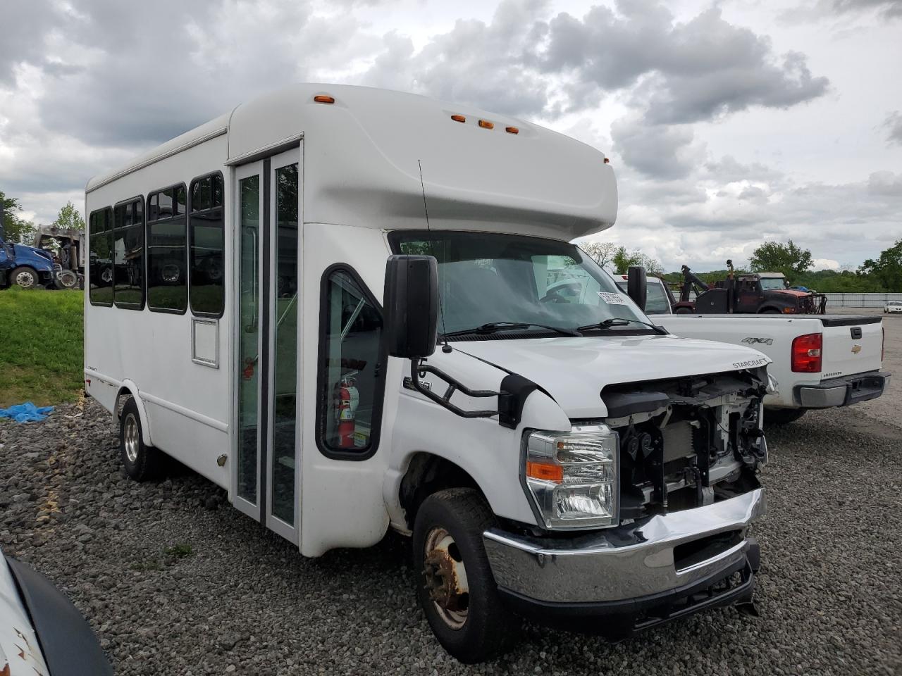 Ford Econoline (2016)