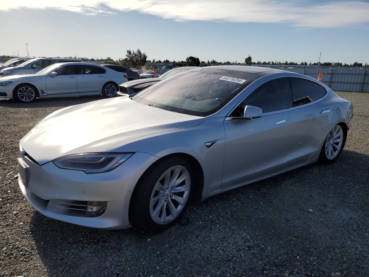 Tesla Model s (2018)