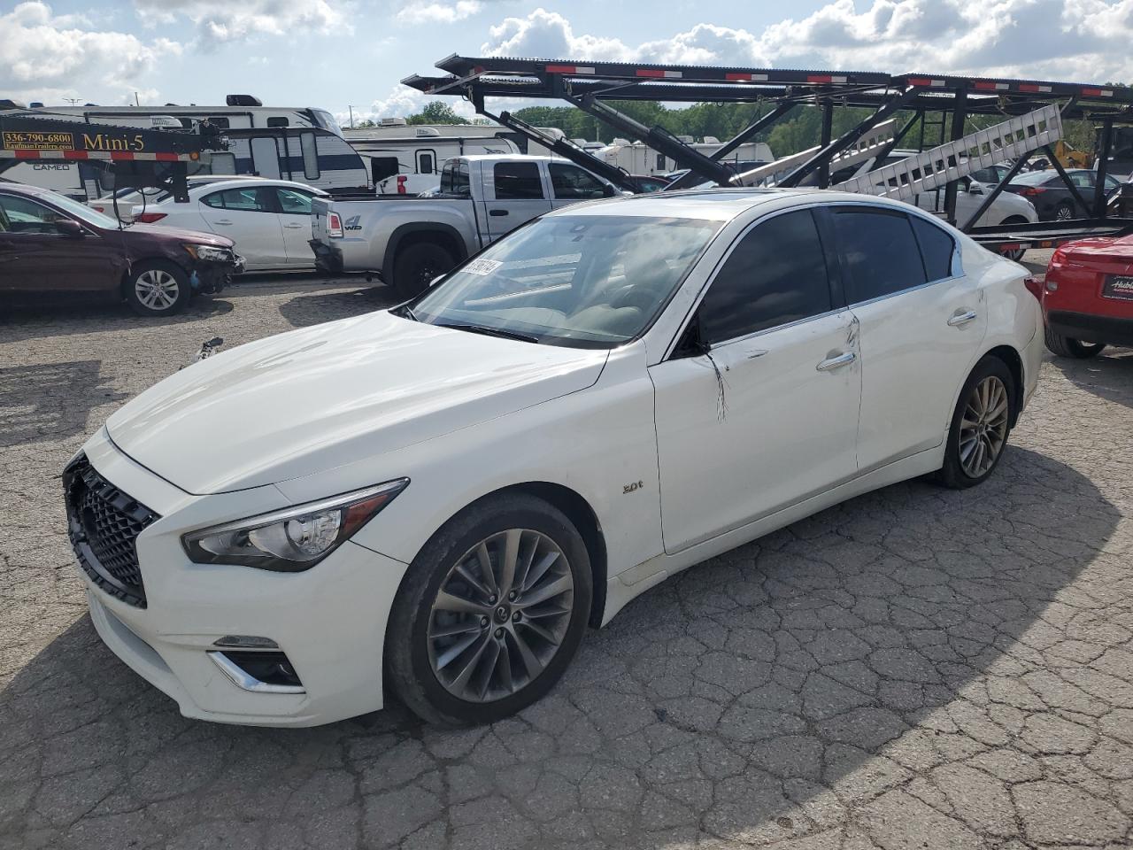 Infiniti Q50 luxe (2018)
