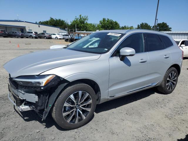 Volvo Xc60 plus (2023)
