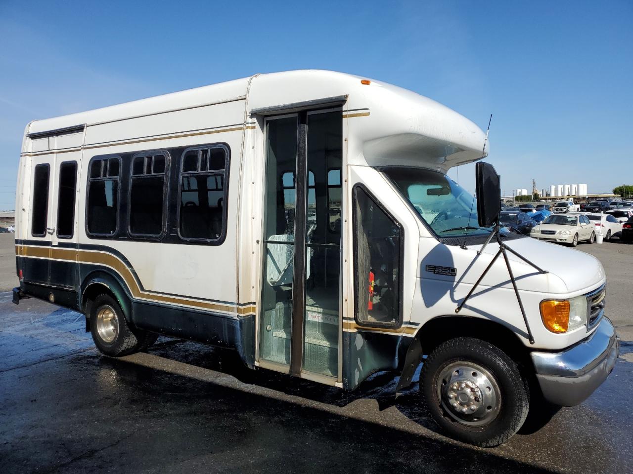 Ford Econoline (2004)