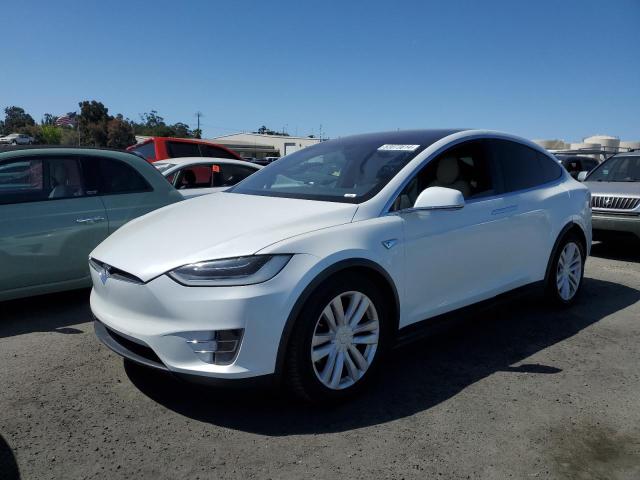 Tesla Model x (2016)