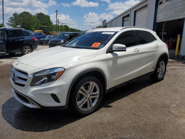 Mercedes-benz Gla-class (2016)