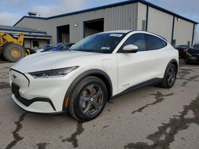 Ford Mustang ma (2022)