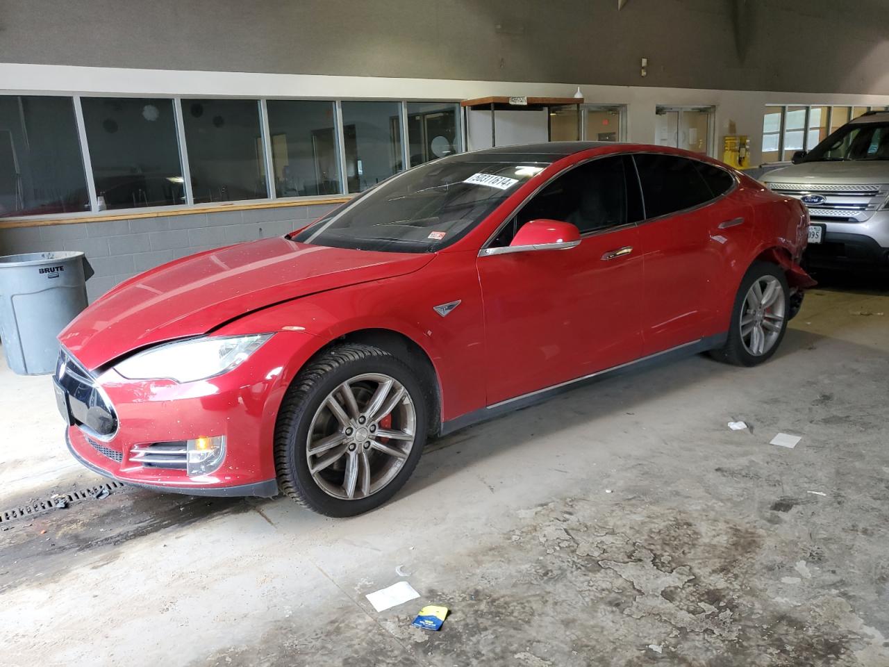 Tesla Model s (2014)